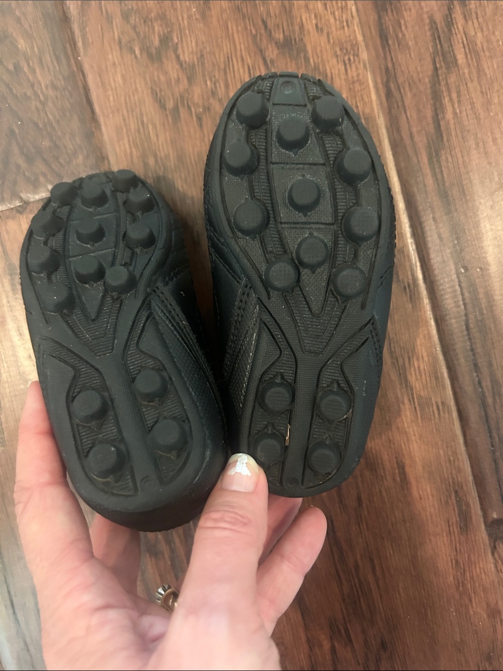 Brava Black Soccer Cleats Toddler 6D - Picture 3 of 4